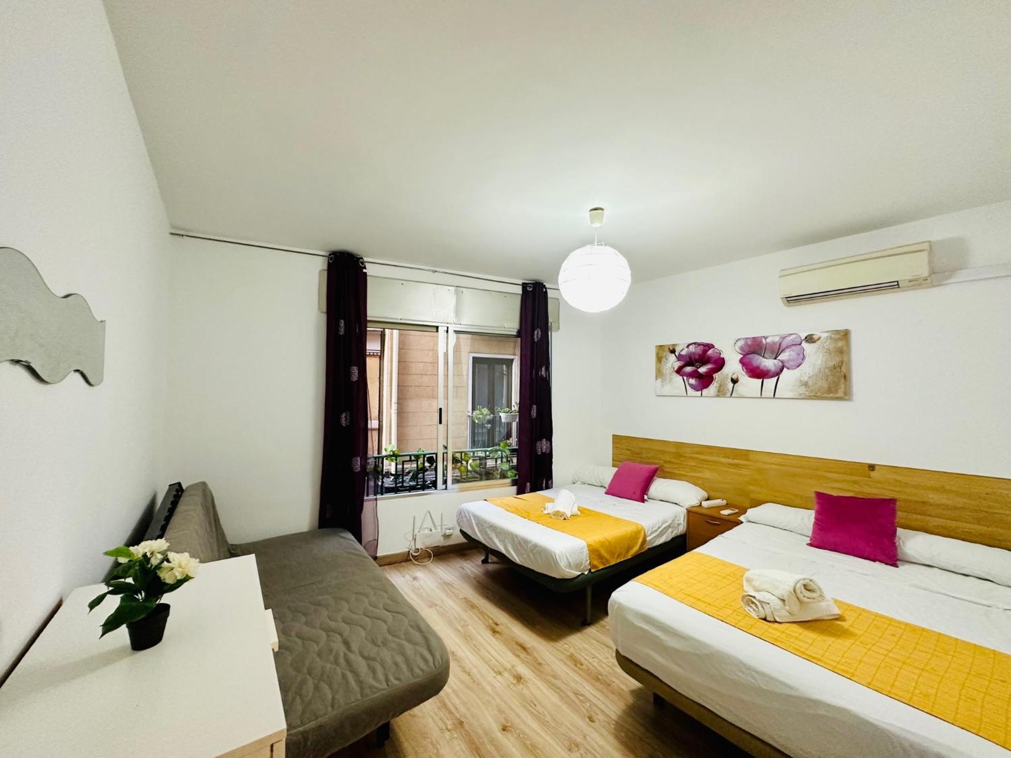 Punta Me Rooms In Madrid Downtown Bagian luar foto