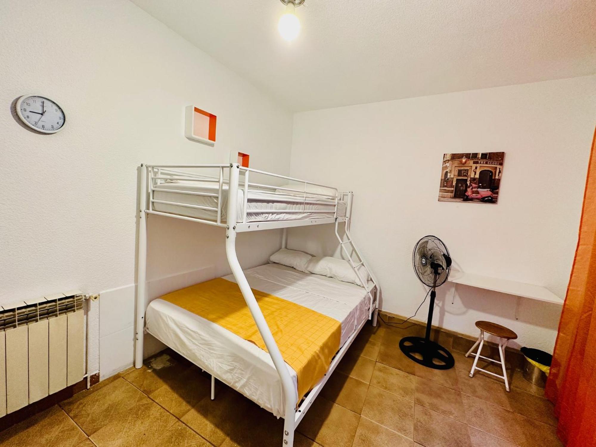 Punta Me Rooms In Madrid Downtown Bagian luar foto