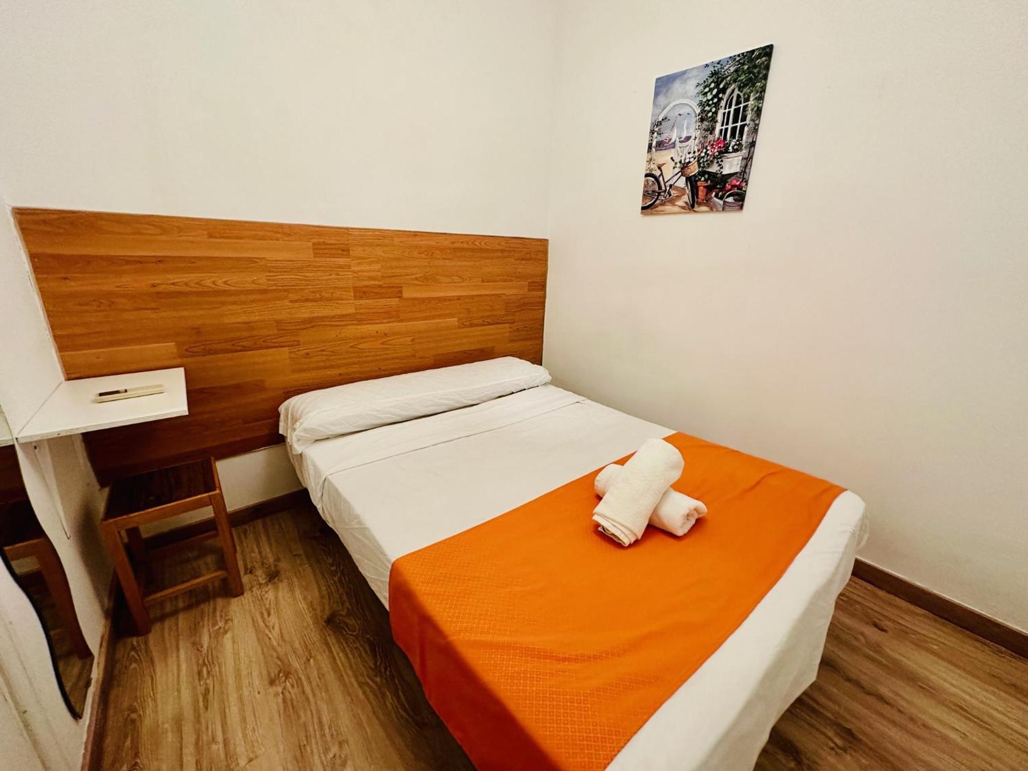 Punta Me Rooms In Madrid Downtown Bagian luar foto
